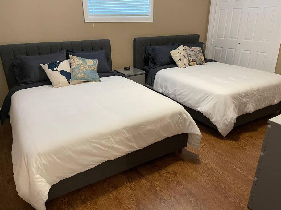 Cozy 2 Bedroom Home In Chatham - Left Side Ngoại thất bức ảnh